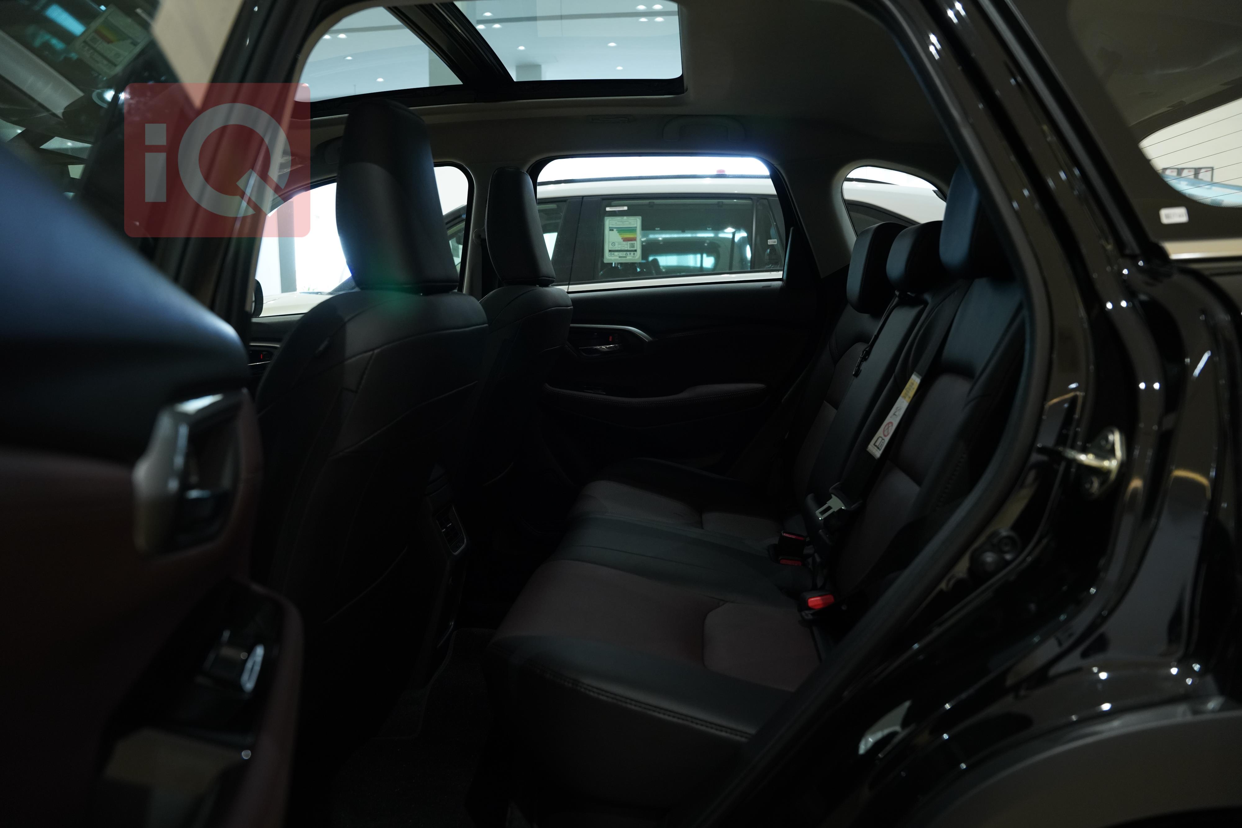 https://cdn.iqcars.ioDSC08517.JPG